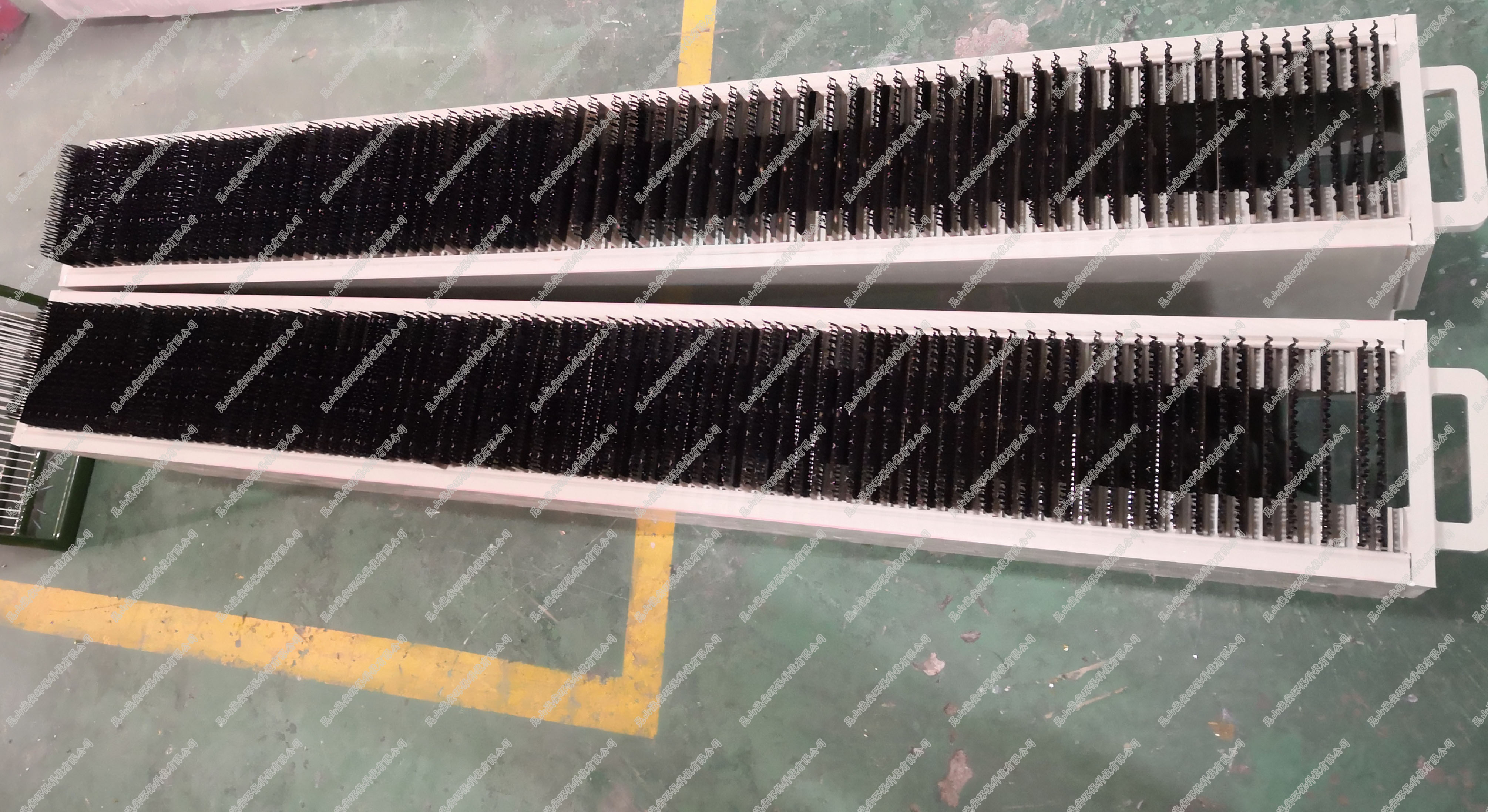 小挂具喷铁氟龙